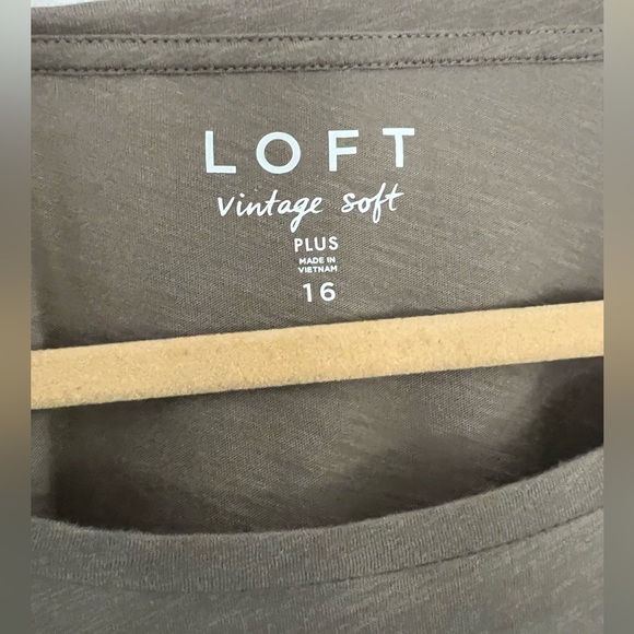 Loft Vintage Soft Khaki T Shirt. - Picture 4 of 4